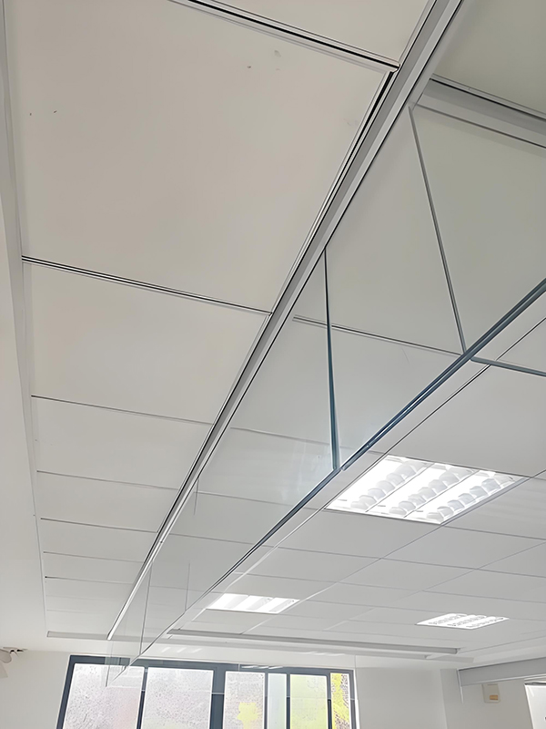 未央玻璃未央挡烟垂壁 未央玻璃未央挡烟垂壁