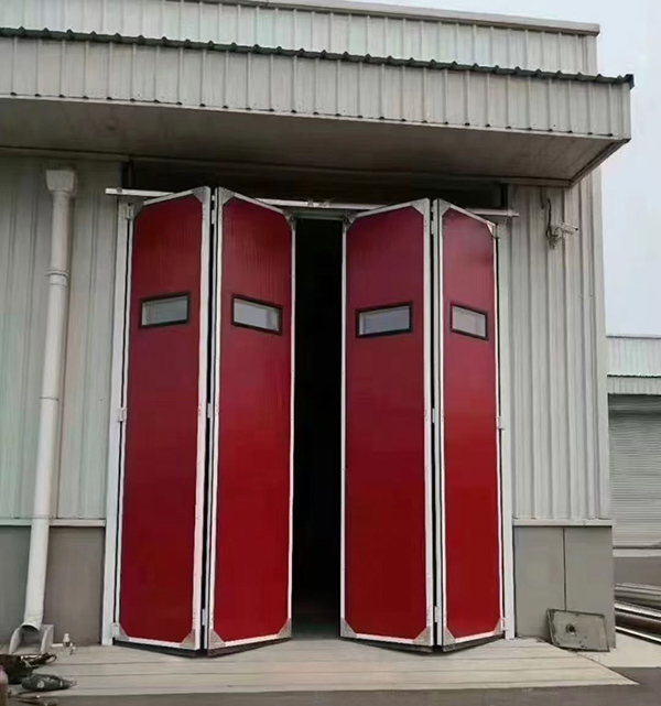 未央工业折叠门在大型装配车间出入口的应用实例